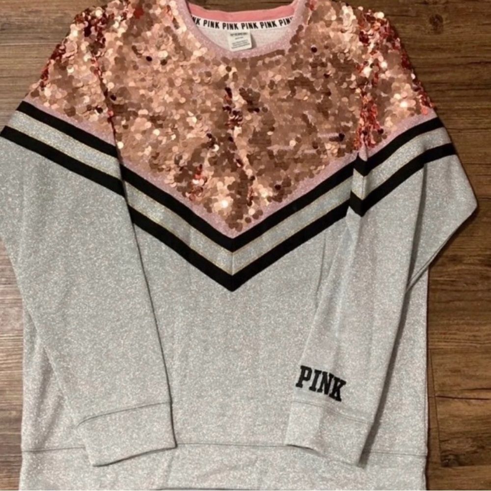 VS PINK ROSE GOLD BLING OUTFIT
SET S - Picture 5 of 12